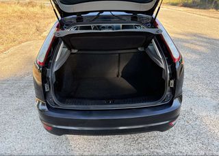Ford Focus 2008-thumb-9