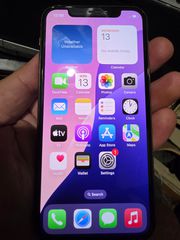 Iphone i-phone 11 Pro στο κουτι του