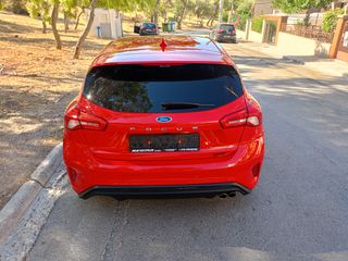 Ford Focus 2018 ST LINE-thumb-4