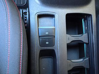 Ford Focus 2018 ST LINE-thumb-13