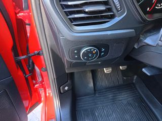 Ford Focus 2018 ST LINE-thumb-18