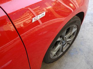 Ford Focus 2018 ST LINE-thumb-21