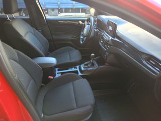 Ford Focus 2018 ST LINE-thumb-23