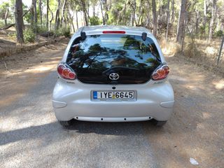 Toyota Aygo 2011 1.0 / 68hp / ελληνικό / πρώτο χέρι-thumb-4