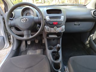 Toyota Aygo 2011 1.0 / 68hp / ελληνικό / πρώτο χέρι-thumb-7