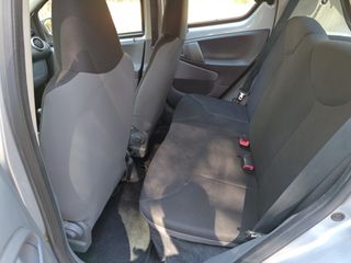 Toyota Aygo 2011 1.0 / 68hp / ελληνικό / πρώτο χέρι-thumb-9