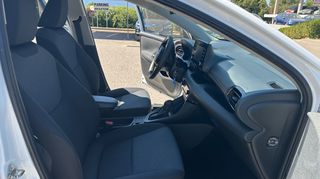 Toyota Yaris 2022 1500cc ACTIVE HYBRID 125HP ΕΛΛΗΝΙΚΟ-thumb-42