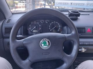 Skoda Octavia 2002 1.6 ΠΡΩΤΟ ΧΕΡΙ-thumb-8