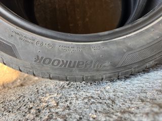Hankook 255/45/20 DOT1025-thumb-1