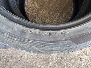 Hankook 255/45/20 DOT1025-thumb-2