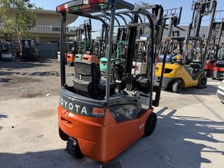 Toyota 2015 1,5-thumb-2