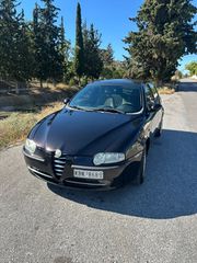 Alfa Romeo Alfa 147 2003 DISTINCTIVE