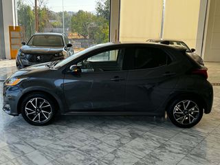 Toyota Yaris 2021 1.5 HYBRID-HEAD UP DISPLAY-thumb-18