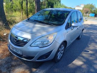 Opel Meriva 2011