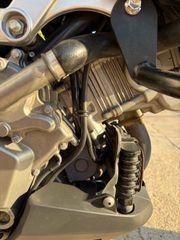 Suzuki V-Strom 1000 2005-thumb-9