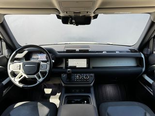 Land Rover Defender 2021 D240 SE-thumb-15