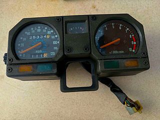 Kawasaki KLR 600 KL600B 1986/1989 Γνησια Κονσόλα Κοντέρ /Στροφόμετρο σε καλή κατάσταση!!!