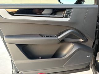 Porsche Cayenne 2024 *MY25*PANORAMA*FULL EXTRA*-thumb-38