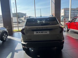 Dacia Duster 2026 EXTREME 4X4 1.2 140hp *Teoren s.a.*-thumb-4