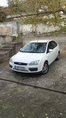 Ford Focus 2006 GHIA-thumb-2