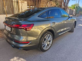 Audi e-tron 2021 Sportback 50 S-line-thumb-2