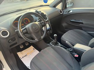 Opel Corsa 2011-thumb-18