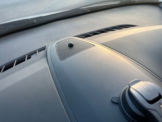 Opel Corsa 2011-thumb-27