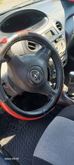 Toyota Yaris 2004 1.3 vvti-thumb-12