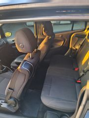 Ford B-Max 2017-thumb-3