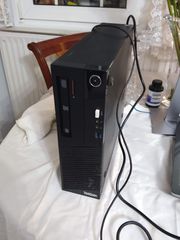 Υπολογιστής Lenovo ThinkCentre M83 μαζί με πληκτρολόγιο και ποντίκι