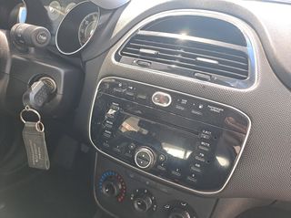 Fiat Punto 2015 1.4 GNG/BENZIN EURO 6-thumb-10