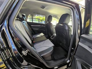 Skoda Enyaq 2023 82kWh 204HP | Navi | Camera | LED | CarPlay-thumb-15