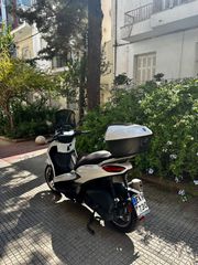 Piaggio Beverly 300 2023-thumb-7