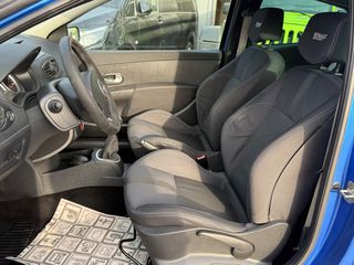 Renault Clio 2008 RS SPORT 2.O 16V-thumb-10
