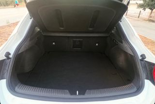 Hyundai i 30 2019 FASTBACK N-LINE PANORAMA NAVI CAMERA FULL EXTRA-thumb-39