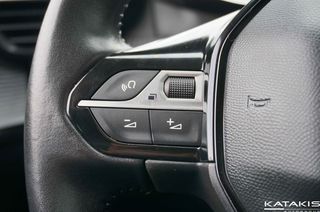 Peugeot 208 2020 Allure 100HP 2020 - Pay As You Drive-thumb-26