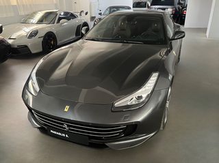 Ferrari GTC4Lusso 2016 V12-thumb-7