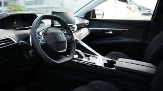 Peugeot 3008 2022 ACTIVE PLUS-thumb-6