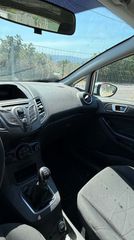 Ford Fiesta 2013-thumb-8