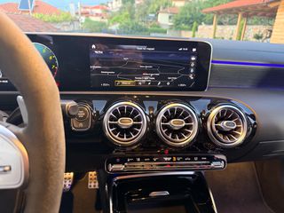 Mercedes-Benz CLA 45 AMG 2020 S-thumb-14