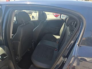 Opel Corsa 2014-thumb-13