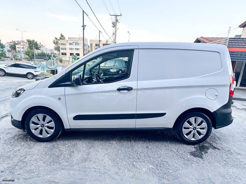 Ford Transit thumbnail 4