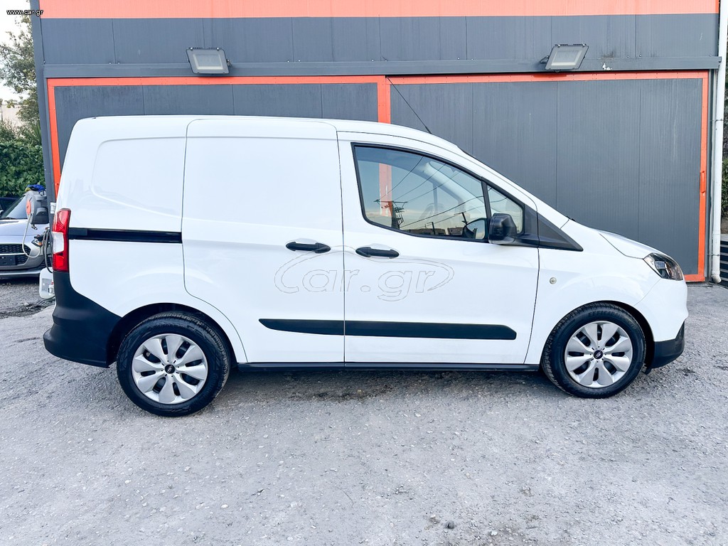 Ford Transit thumbnail 9