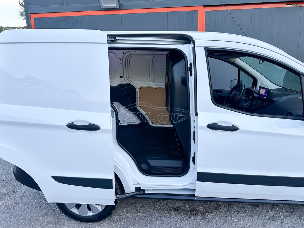 Ford Transit thumbnail 15