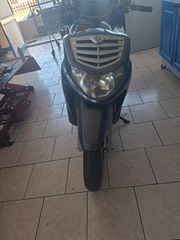 SYM HD 200 EVO για ανταλακτικα