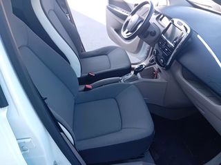 Renault Zoe 2016 electric drive 43 kW Intens-Βοοκ Service-thumb-9