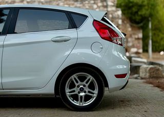 Ford Fiesta 2015 1.0 ECOBOOST-thumb-10