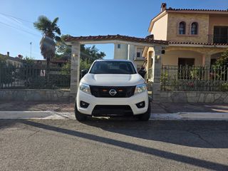 Nissan Navara 2019 D23 4X4-thumb-4
