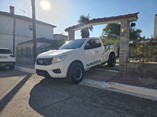 Nissan Navara 2019 D23 4X4-thumb-8