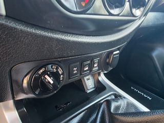 Nissan Navara 2019 D23 4X4-thumb-40